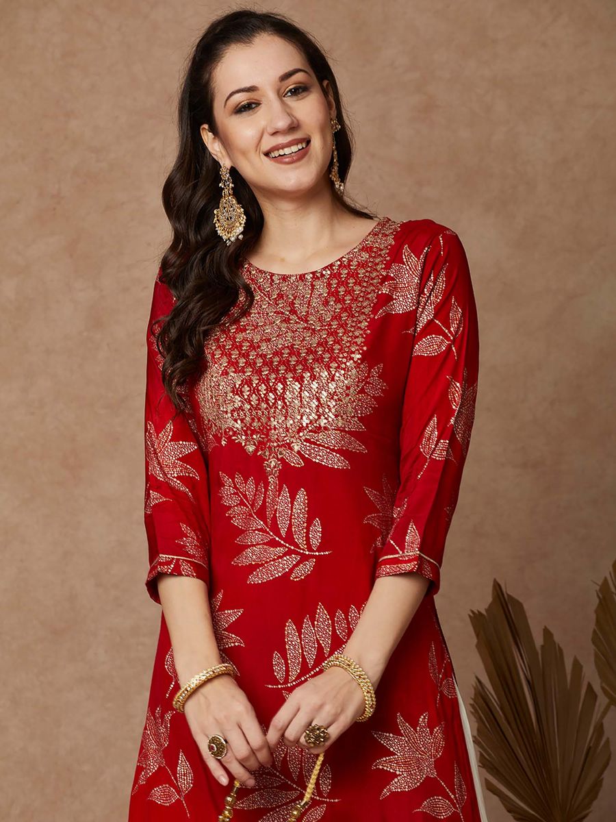 Red Embroidered Kurta