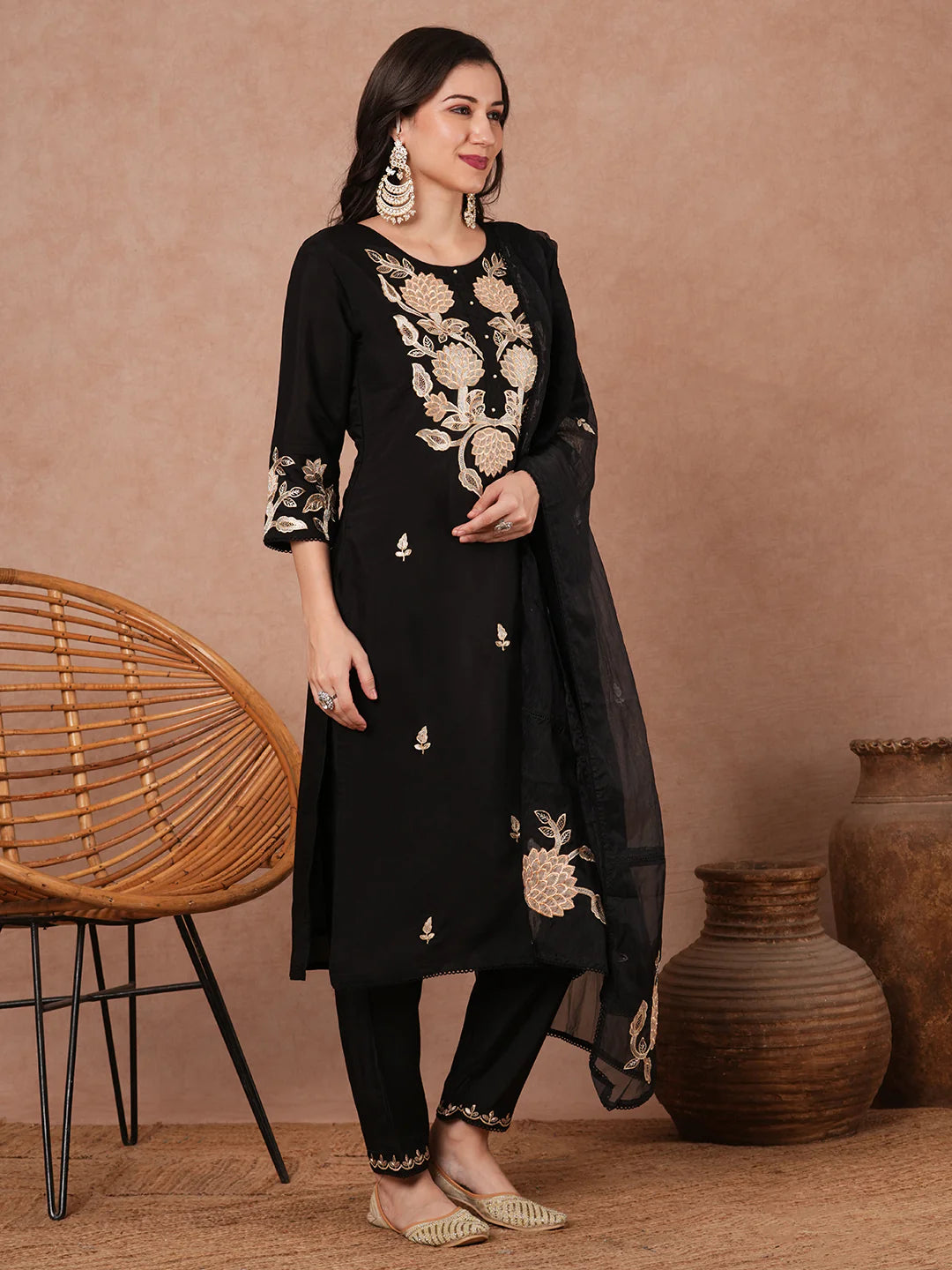 Black Floral Embroidered Straight Fit Kurta Set