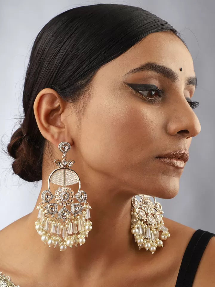 Off-White Kundan & Pearl Drop Earrings