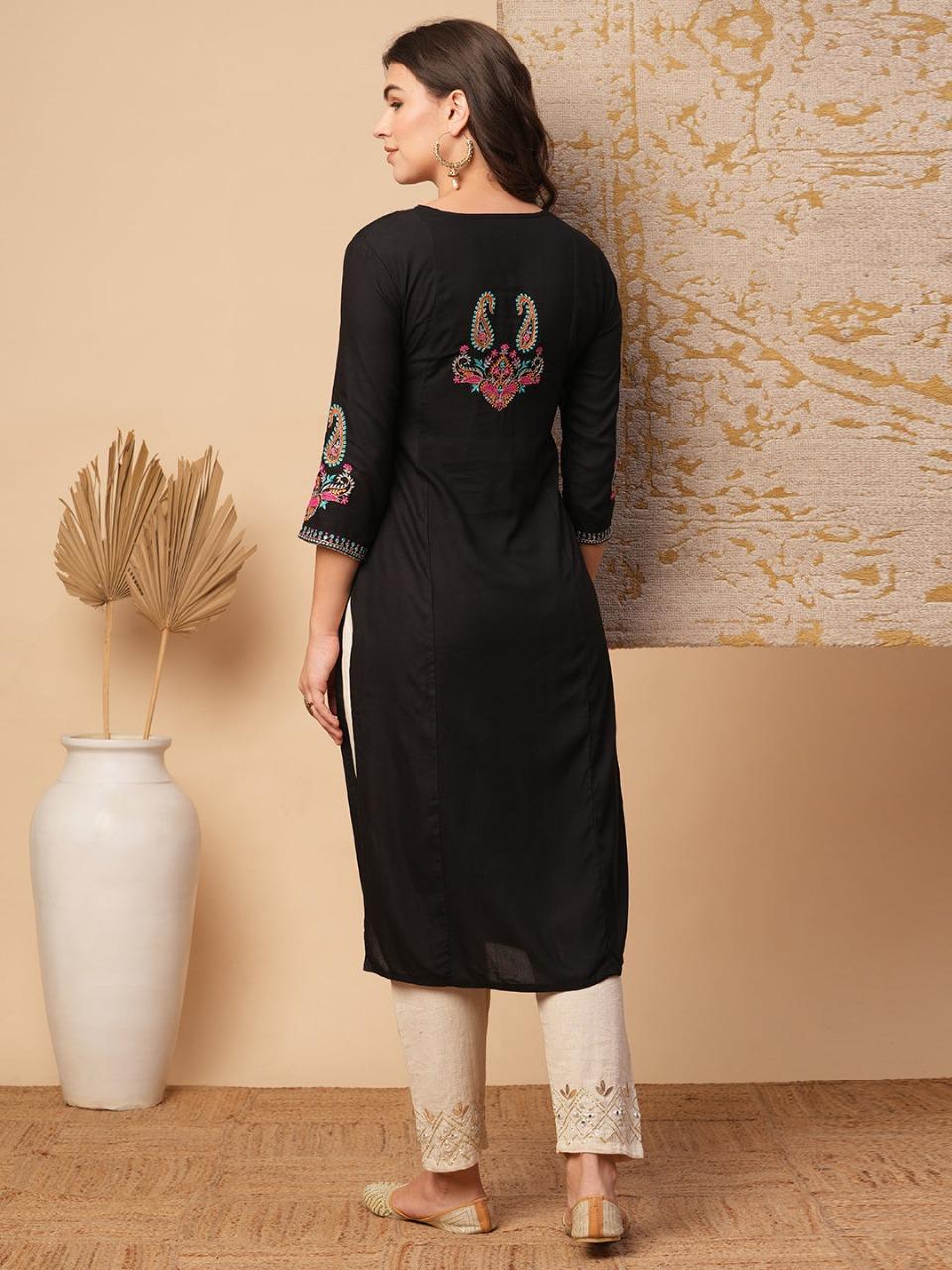 Black Embroided Kurta