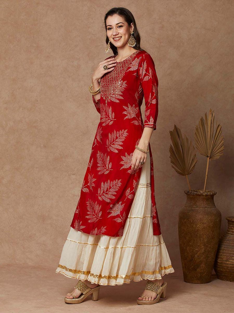Red Silk Blend Kurta: Gold Foil Print, Zari Embroidery