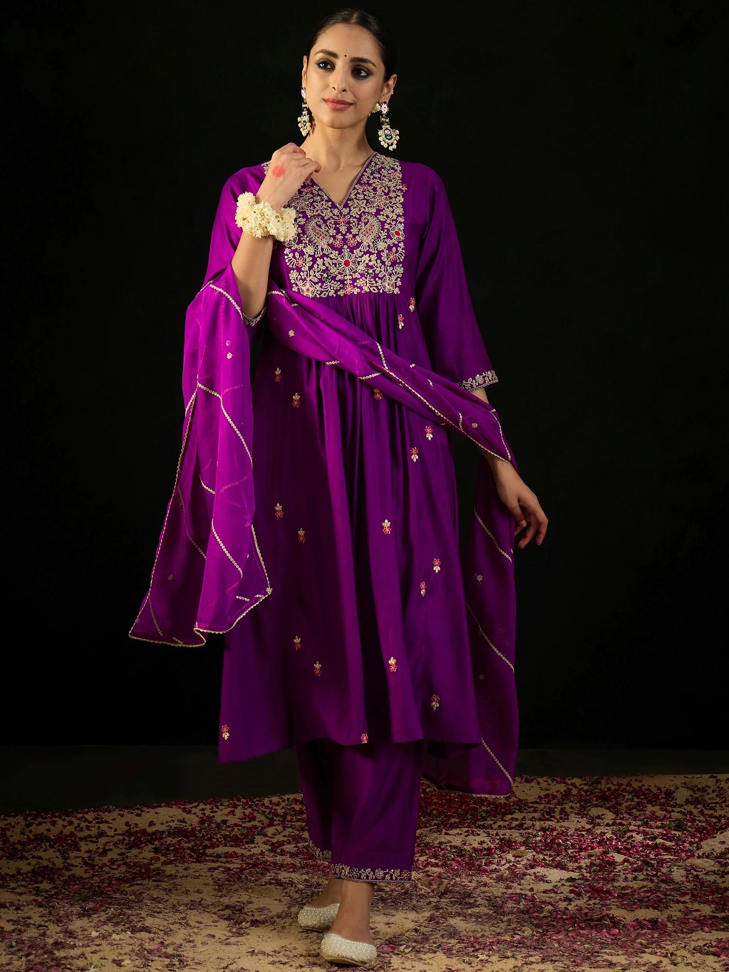 Purple Embroidered Kurta Pant Set: Silk Blend Dupatta