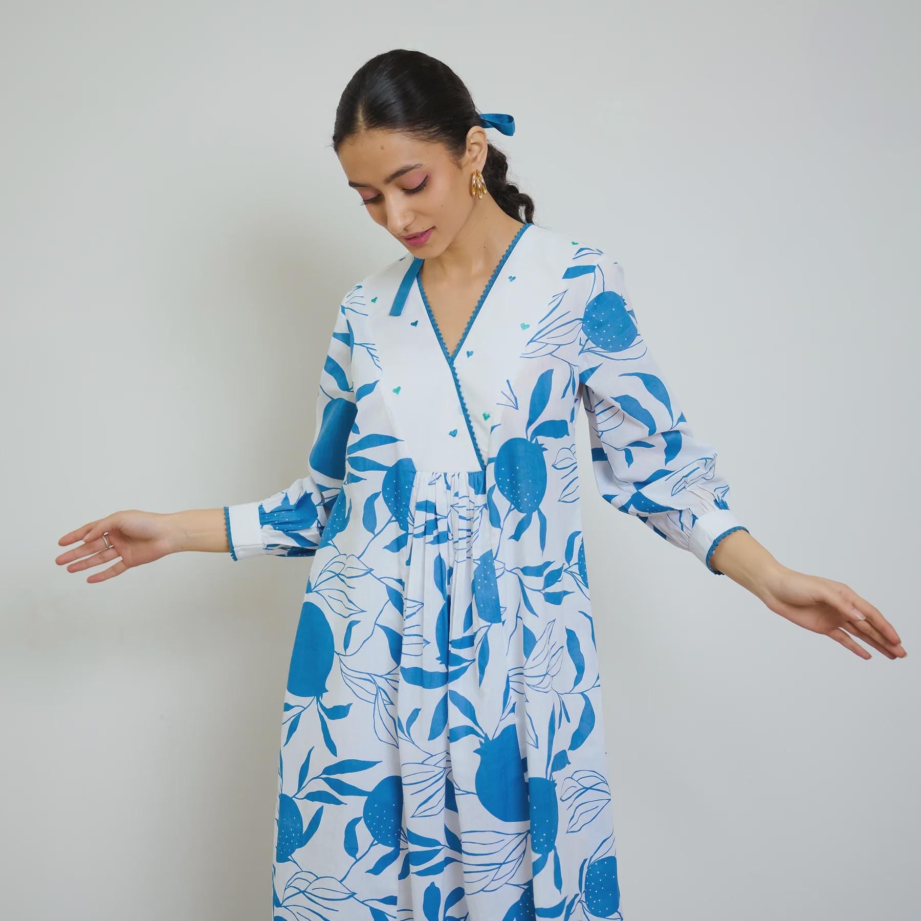 Electric Blue Cotton Kurta Set with Hand Embroidery Detail