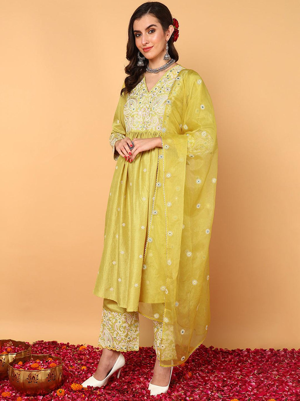 Yellow Embroidered Kurta Set with Organza Dupatta