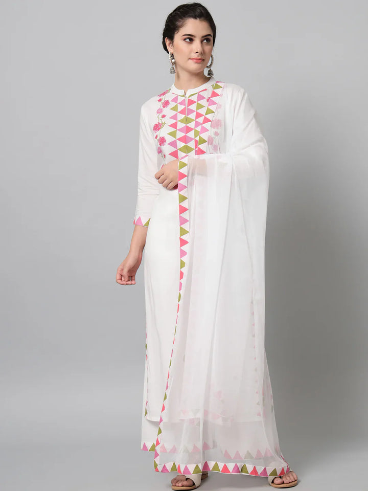 White Georgette Embroidered Kurta Set with Dupatta